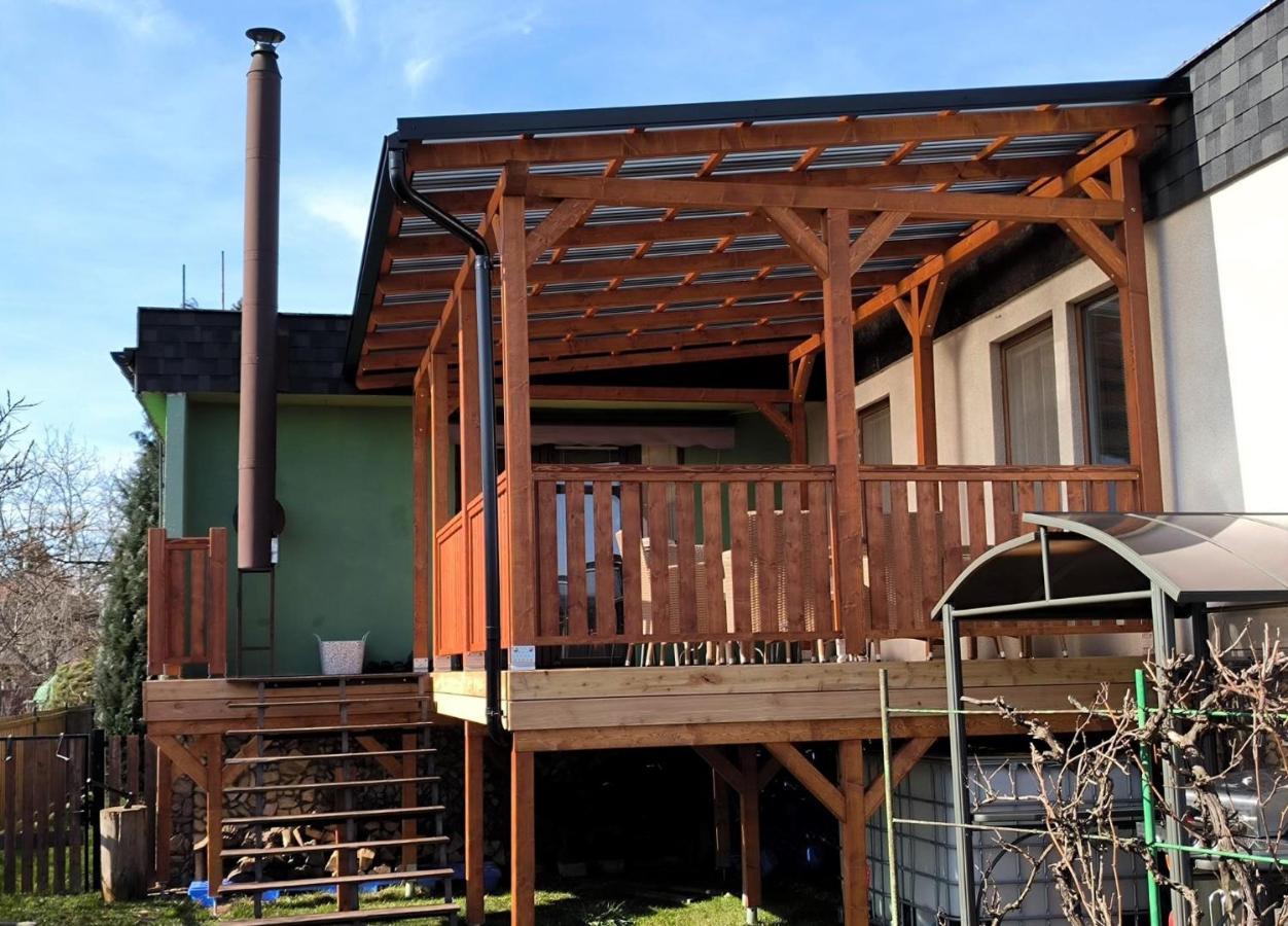Villa House Of Relax Recany nad Labem Esterno foto